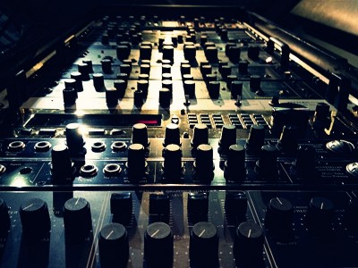Instrumental Outboard - the RCA Rack